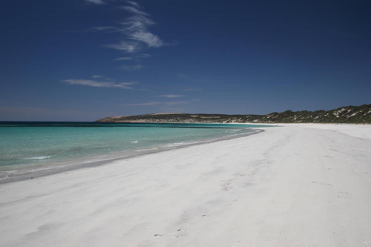 Searenity Holiday Accommodation Emu Bay 외부 사진