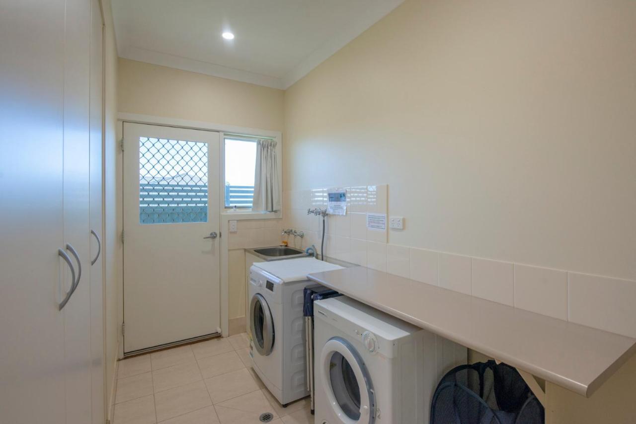 Searenity Holiday Accommodation Emu Bay 외부 사진